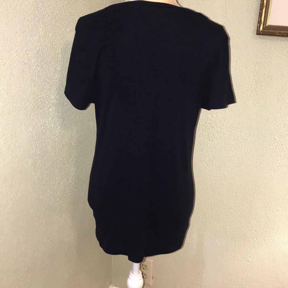 Old Navy V-neck Navy Blue T-shirt Size XL - Picture 4 of 7